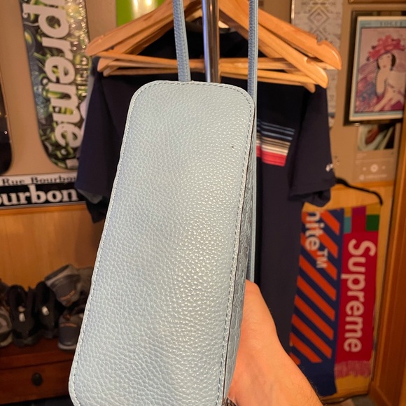 Beautiful Steve Madden blue faux leather bag - Picture 8 of 10